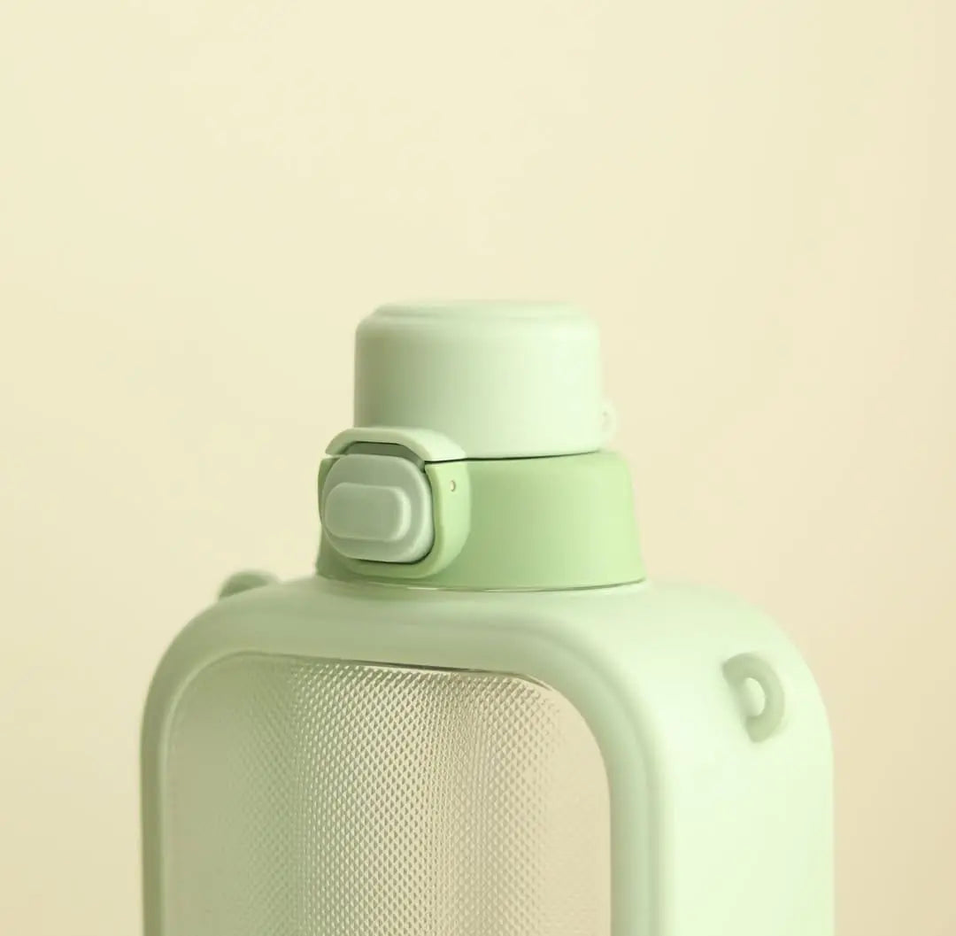 TRENDING GIAVOS SIPPER SPARKLES