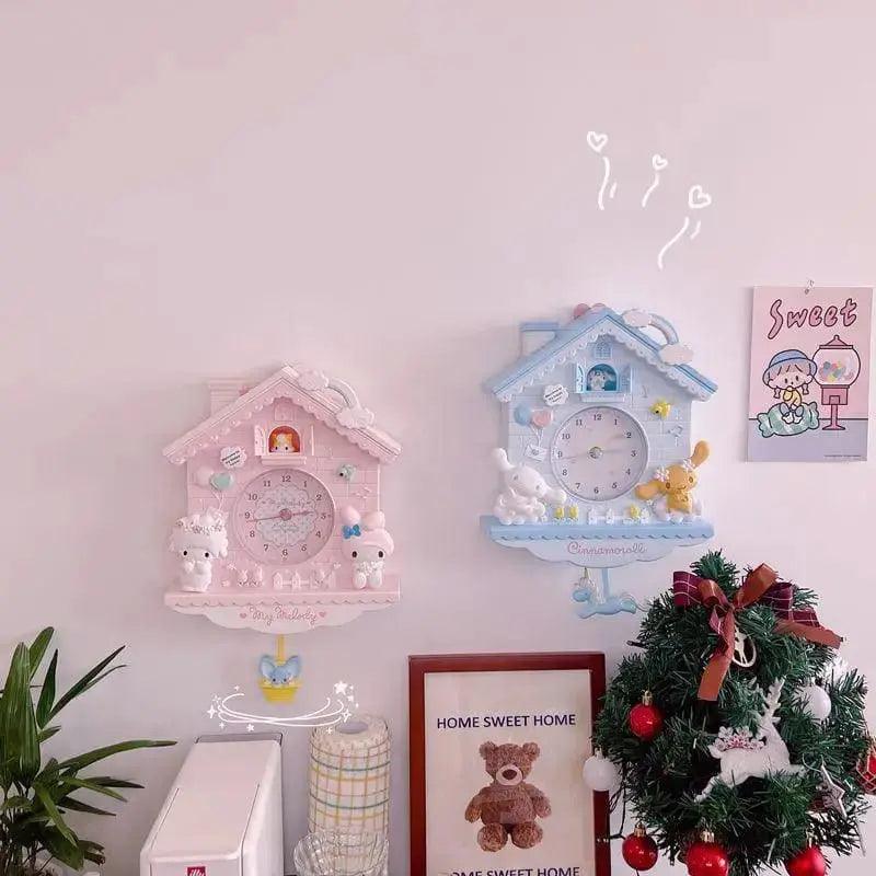 BEAUTIFUL HOUSE CLOCK SPARKLES