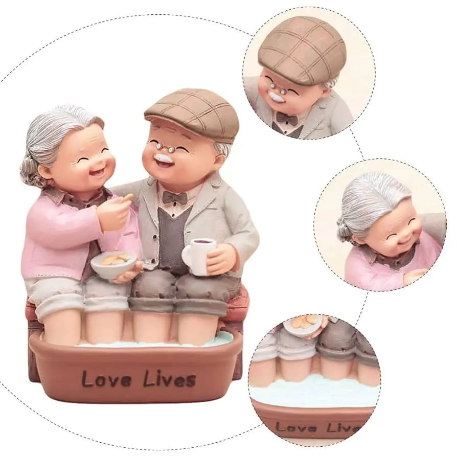 ETERNAL LOVE COUPLE SCULPTURE SPARKLES