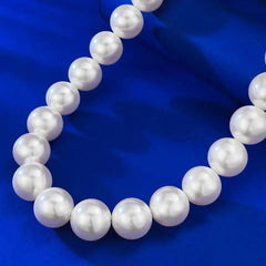 ROYAL PEARL NECKLACE SPARKLES