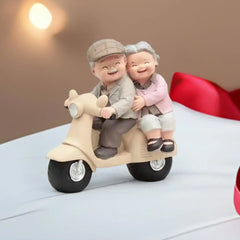 MINI LOVING COUPLE SCULPTURE RIDING SCOOTER SPARKLES