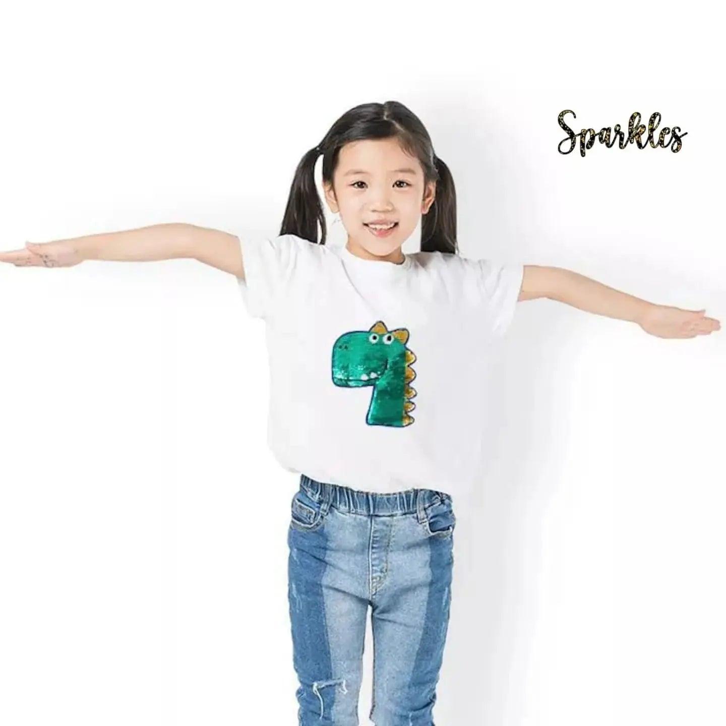 AESTHETIC DINOSAUR TEE FOR SUMMER Sparkles