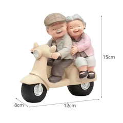 MINI LOVING COUPLE SCULPTURE RIDING SCOOTER SPARKLES