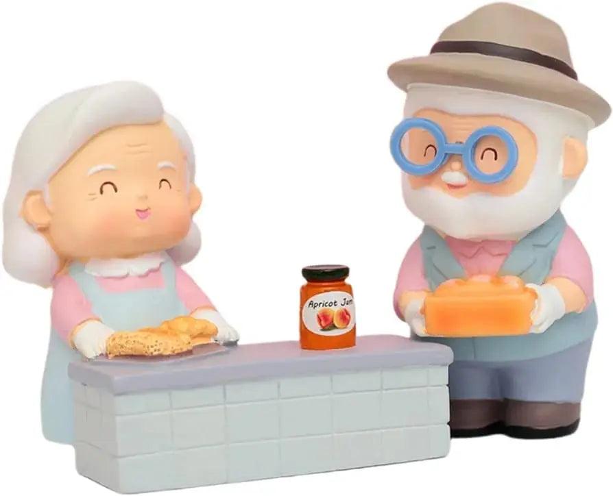 MINI LOVING COUPLE SCULPTURE SPARKLES