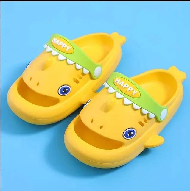TRENDY SHARK CROCS SPARKLES