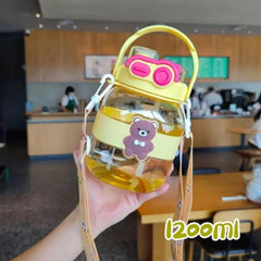 TRENDING BEAR WATER BOTTLE SPARKLES