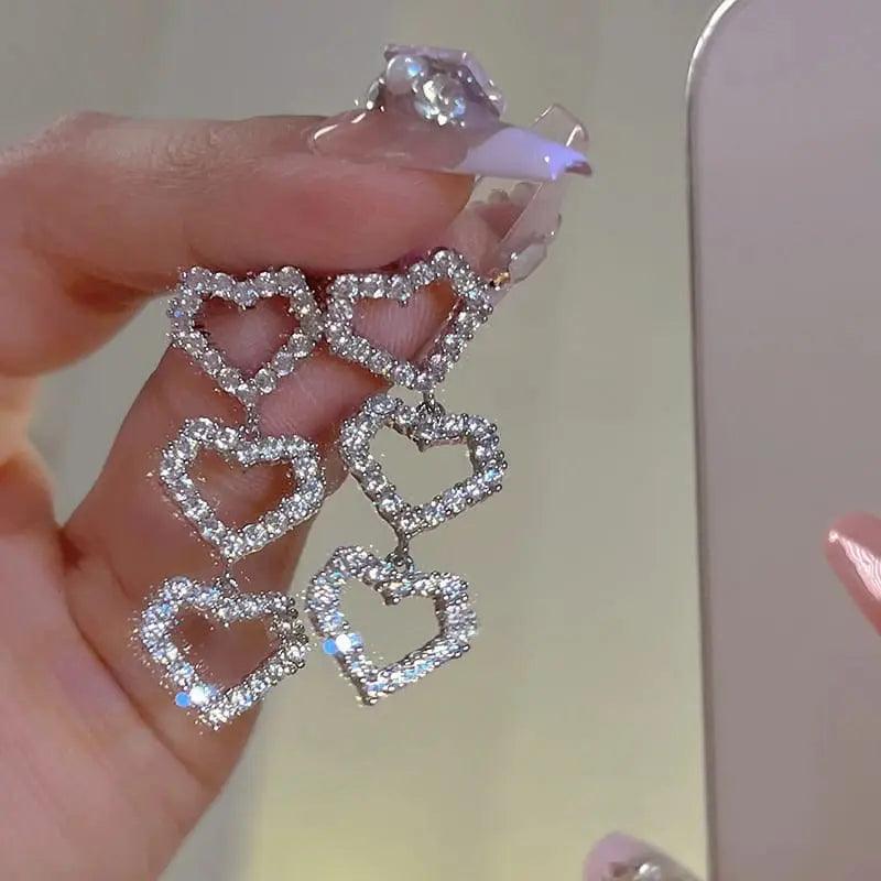 TRENDY HEART EARRINGS SPARKLES