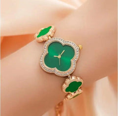 TRENDING CLOVER BRACELET WATCH SPARKLES