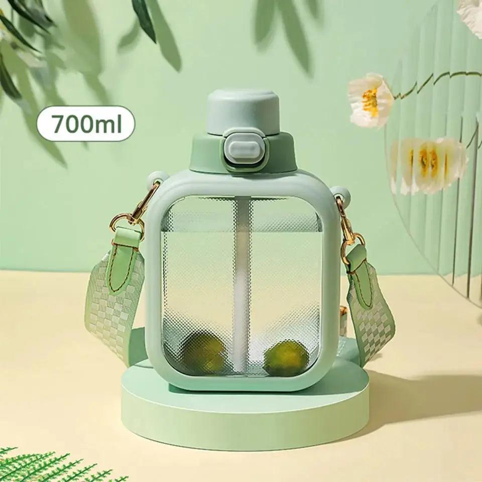 TRENDING GIAVOS SIPPER SPARKLES