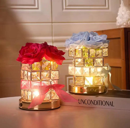 FLORAL CRYSTAL TABLE LAMP - Sparkles