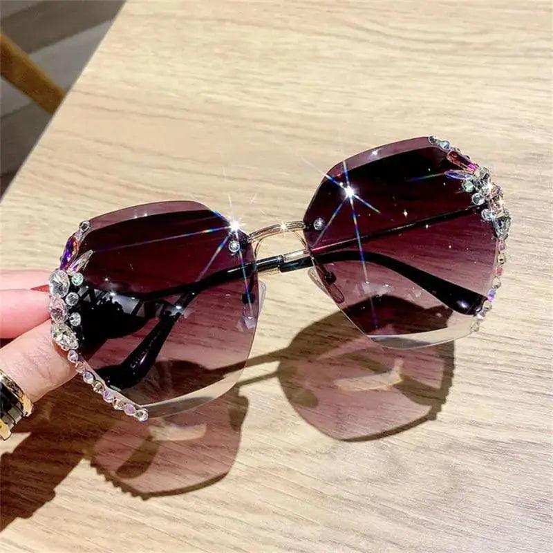 LUXURIOUS CLASSIC RHINESTONE SUNGLASSES SPARKLES