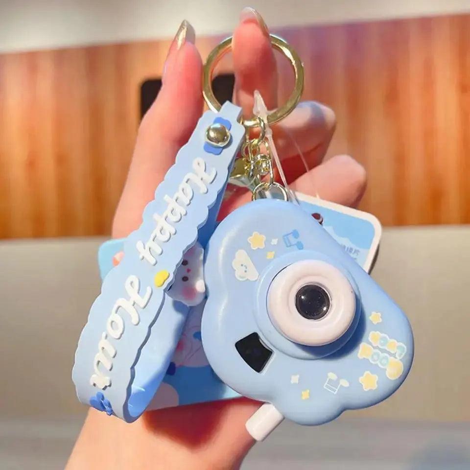 ADORABLE PROJECTOR CAMERA KEYCHAIN SPARKLES