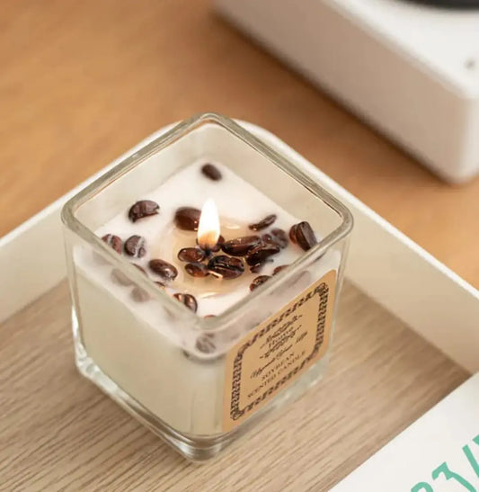 MESMERIZING CANDLE SPARKLES