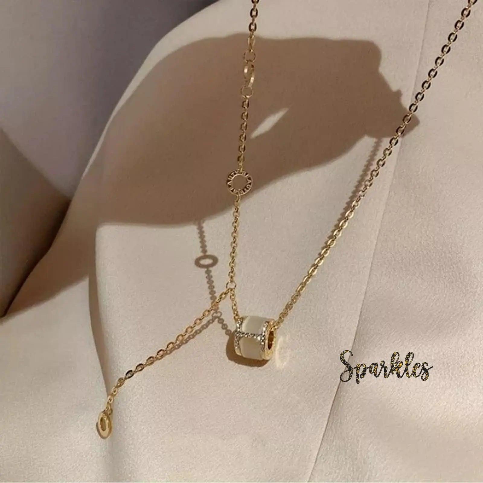 VINTAGE BEAUTY PENDANT SPARKLES