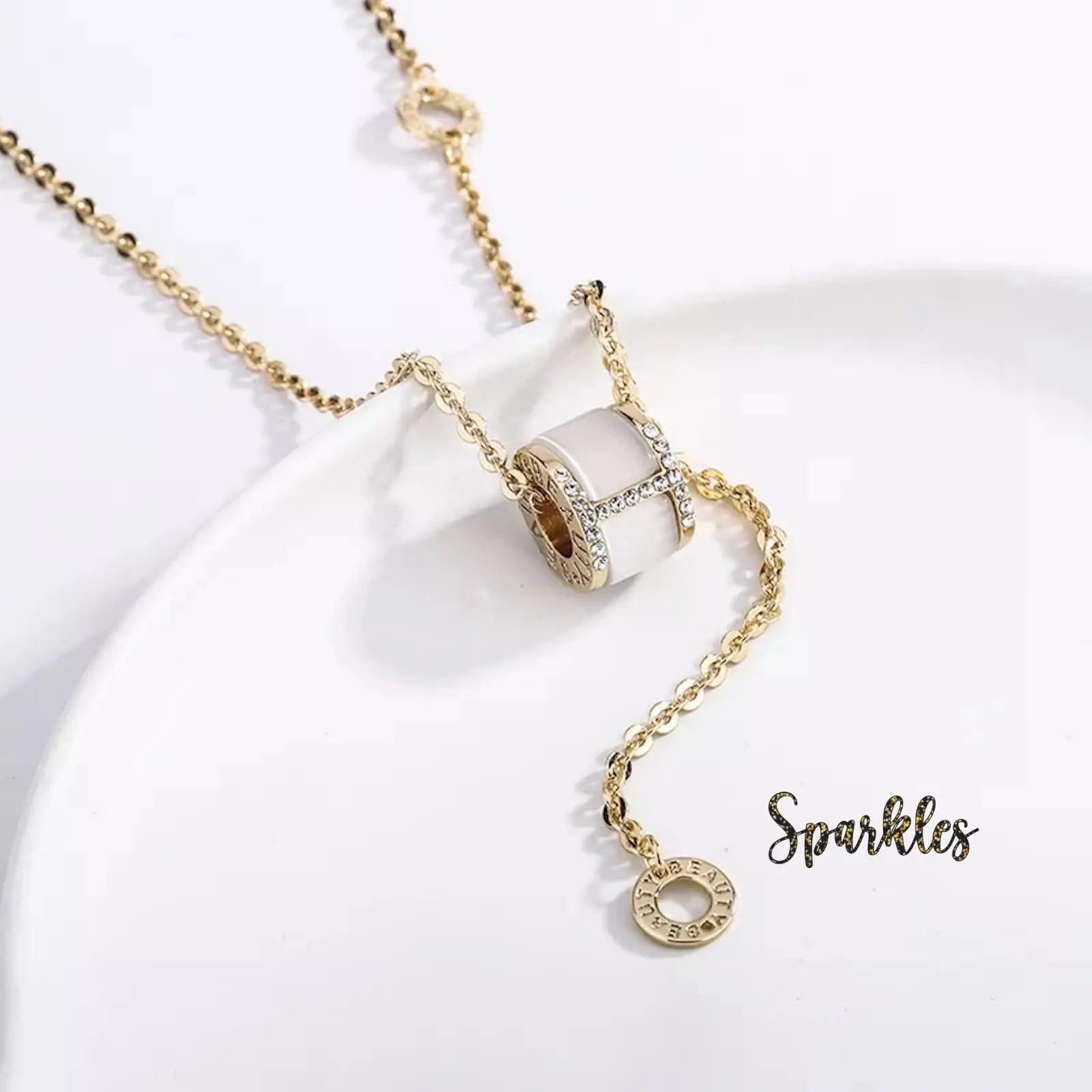 VINTAGE BEAUTY PENDANT SPARKLES