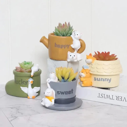 ADORABLE CARTOON HOLDER SPARKLES