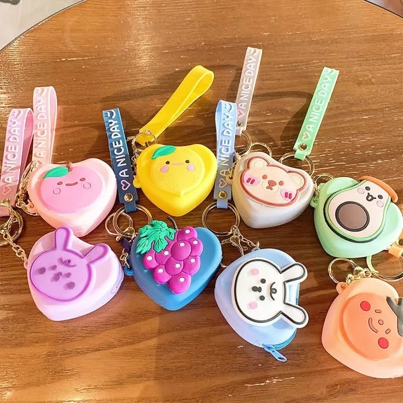 HEART KEYCHAIN POUCH SPARKLES