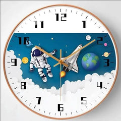CLASSIC ASTRONAUT CLOCK SPARKLES