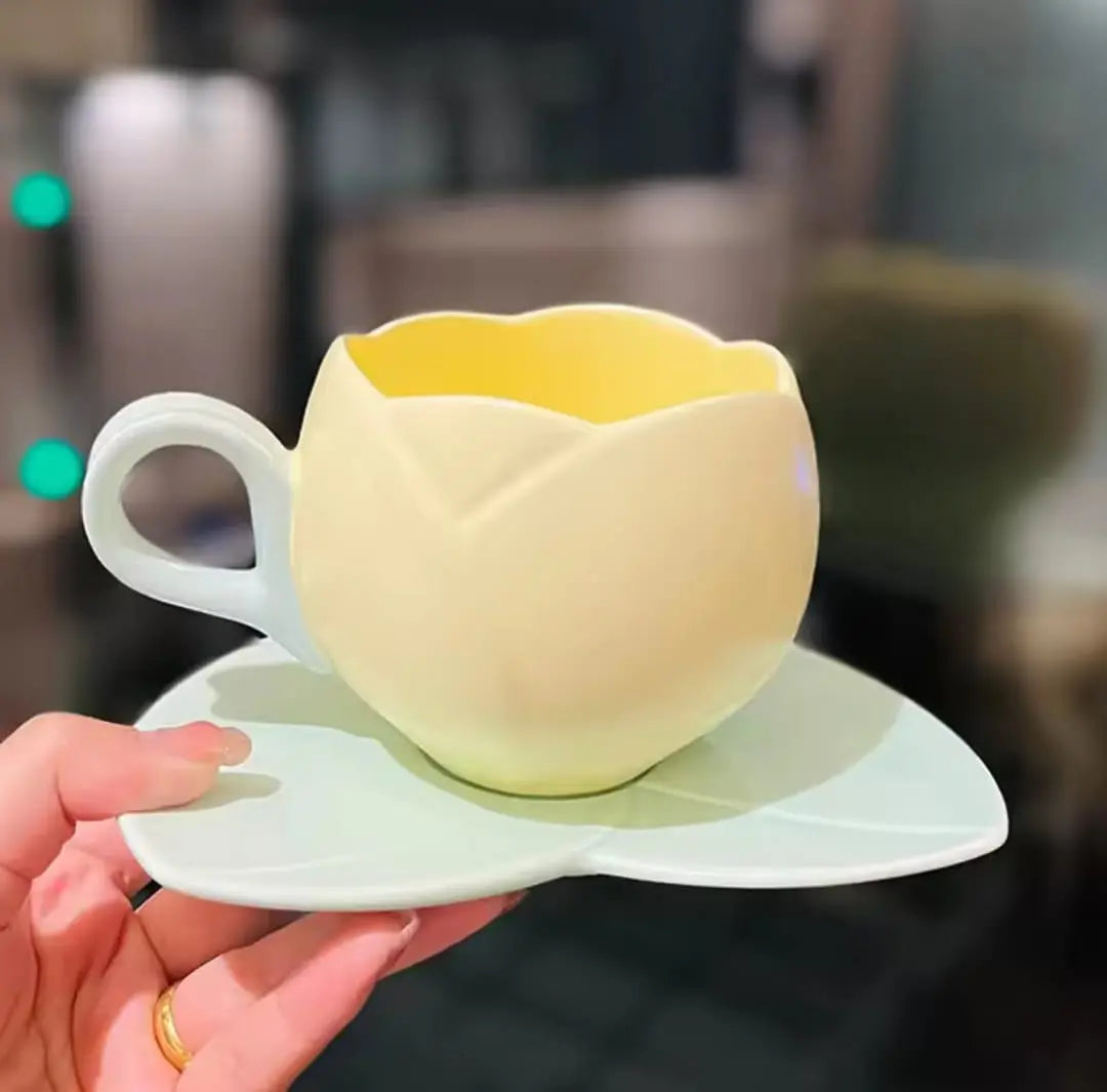 TULIP COFFEE CUP SAUCER SPARKLES