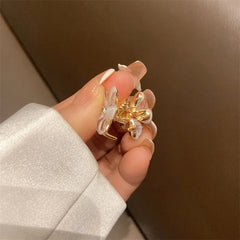 TINY FLORAL CLAW CLIP