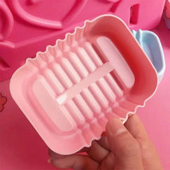 TRENDING CHARACTER SOAP DISH