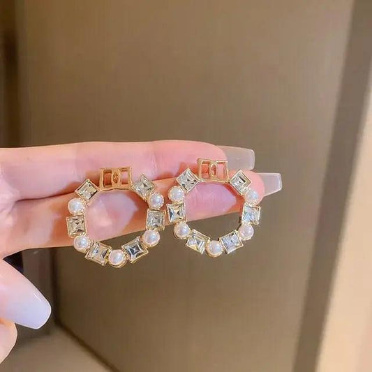 DESTINY STUD EARRINGS SPARKLES