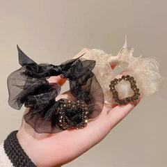 TRENDING SCRUNCHIE