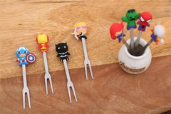 AVENGERS FRUIT FORK SET