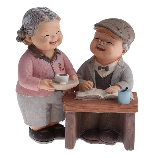ETERNAL LOVING COUPLE SCULPTURE SPARKLES