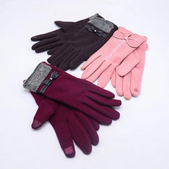 PRETTY HAND GLOVES