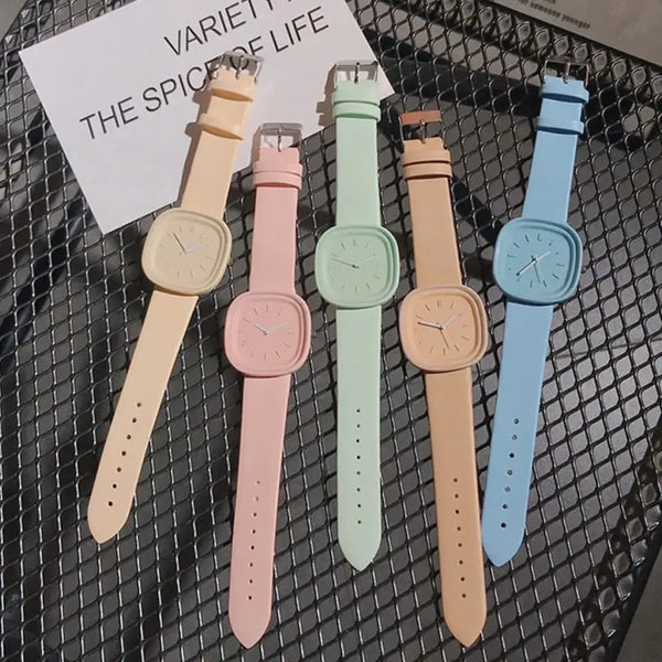 TRENDING SQUARE WATCH