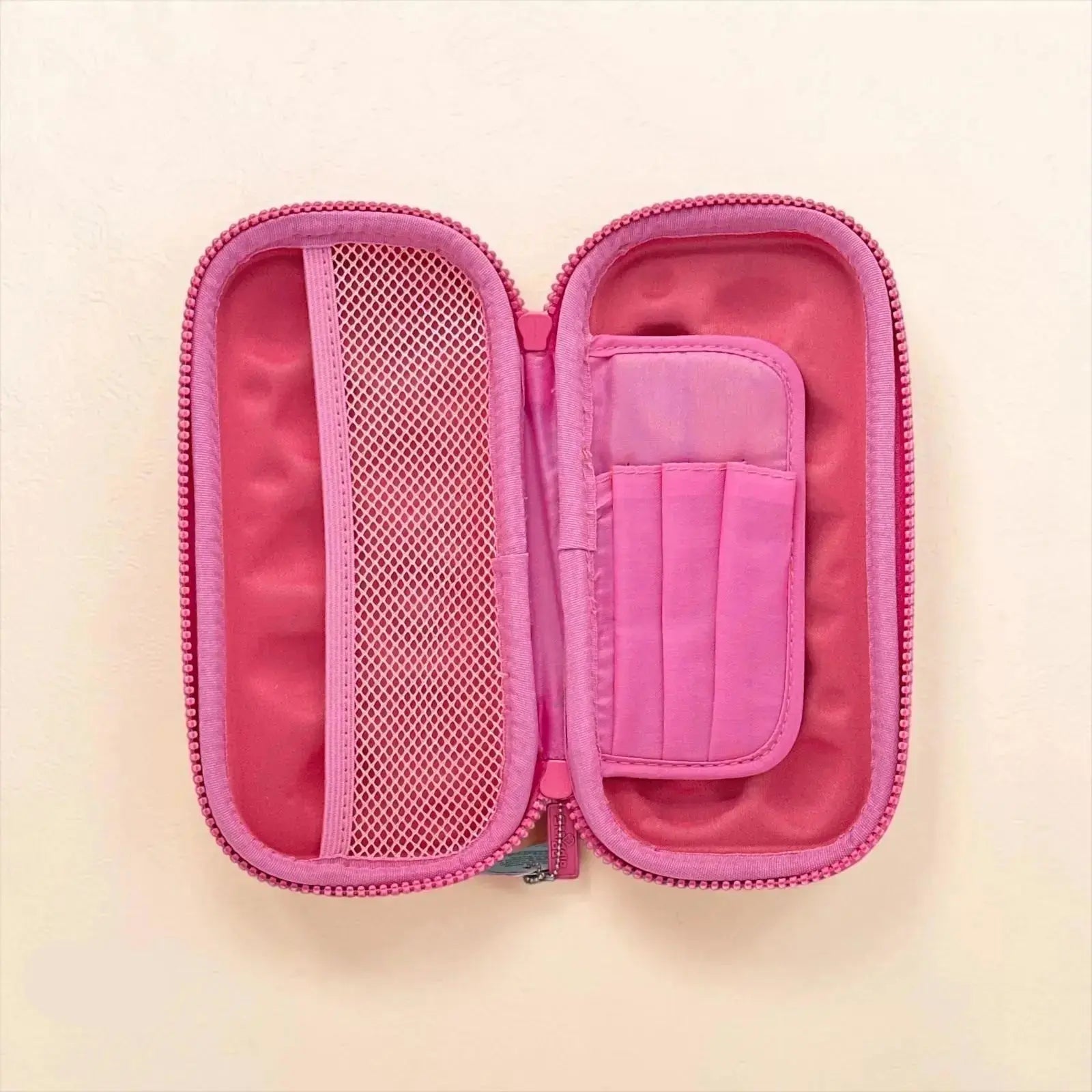 KITTY TREATS FUN PENCIL CASE - Sparkles