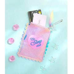 HOLOGRAPHIC POUCH