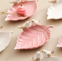 BIRD ON A LEAF TRAY SPARKLES