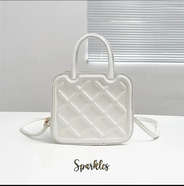 QUILTED SATCHEL BAG