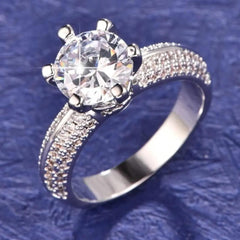 CLASSIC RHINESTONE RING