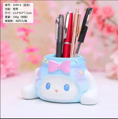 ADORABLE SANRIO HOLDER