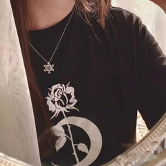 SNOWFLAKE CHARM SPARKLES
