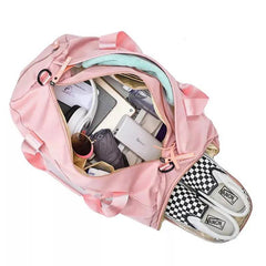 P I N K TRAVEL BAG